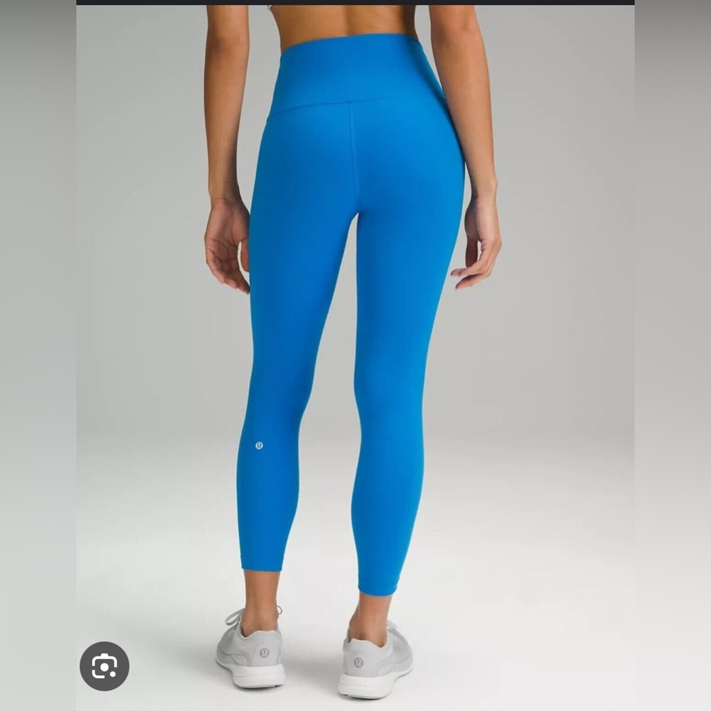 Lululemon Poolside Pool License to Train Legging size 4